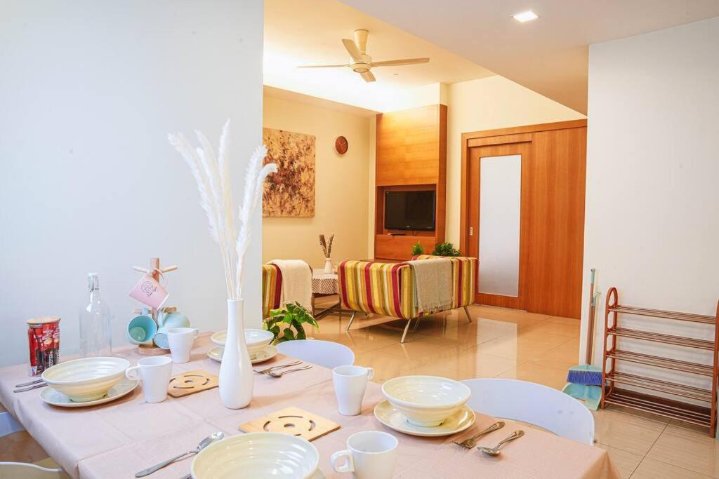 Pangsapuri 6 Pax Cozy 5min To Klcc Kuala Lumpur